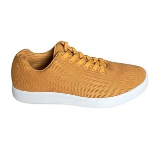 ATOMS Model 000 Gold Maize Yellow Size Women 7.25 / Mens 5.75